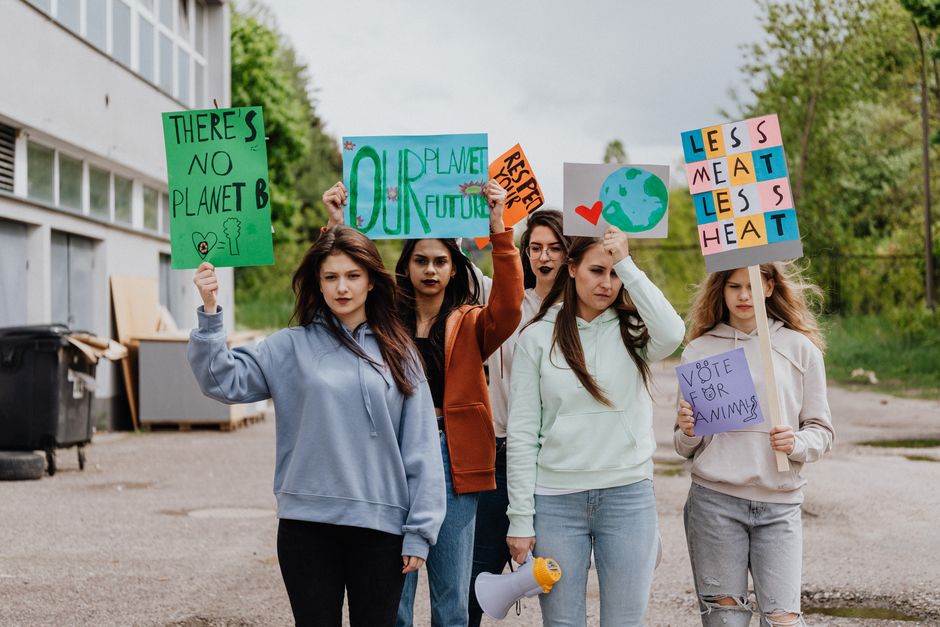 C’EST A LIRE/ Corinne Lepage : Le discrédit écologique ou comment sortir du backlash