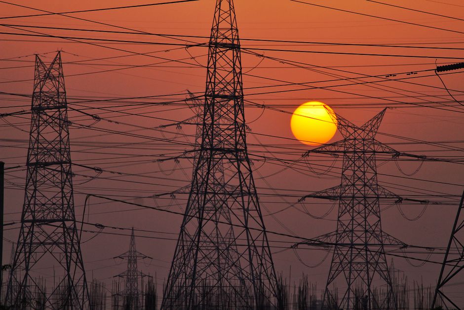 Électrifions la France : la campagne gouvernementale pour une transition énergétique accélérée