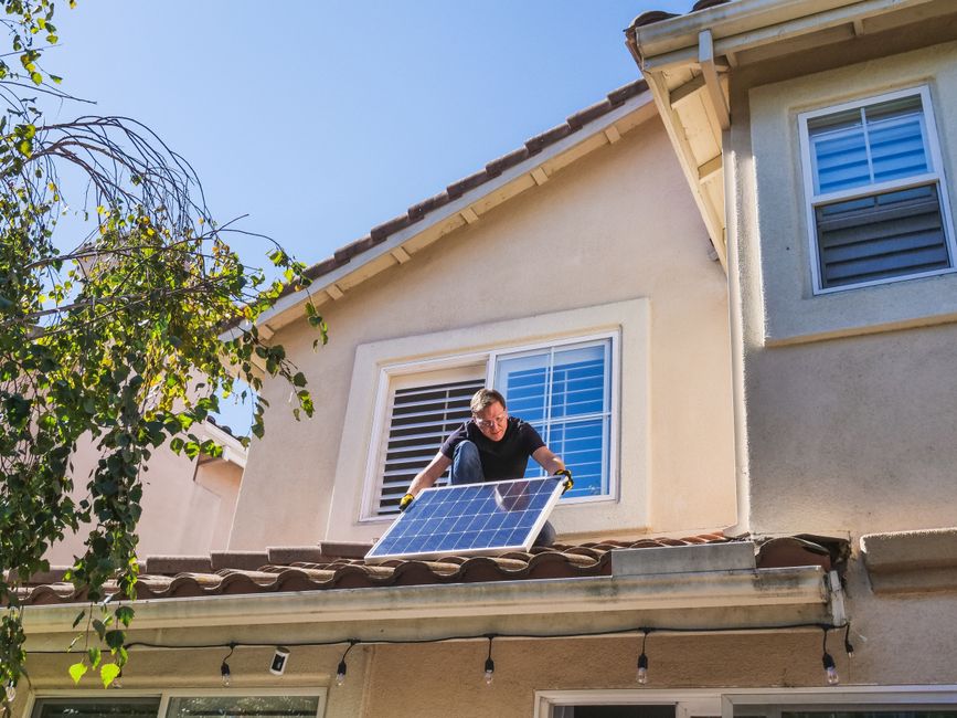Les meilleurs installateurs de panneaux solaires à SAINT PRIEST