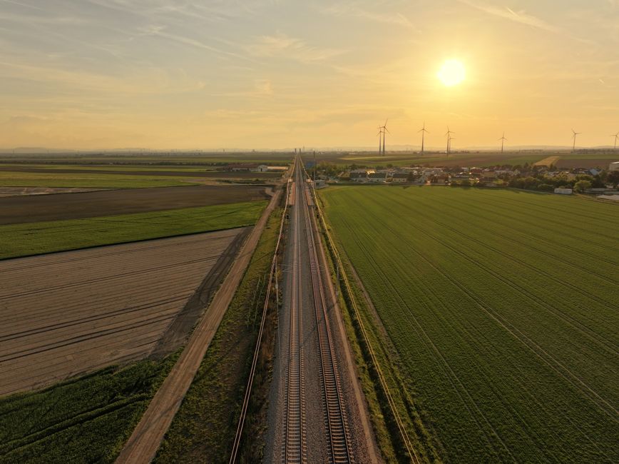 La SNCF accélère sur le photovoltaïque ferroviaire avec plusieurs démonstrateurs