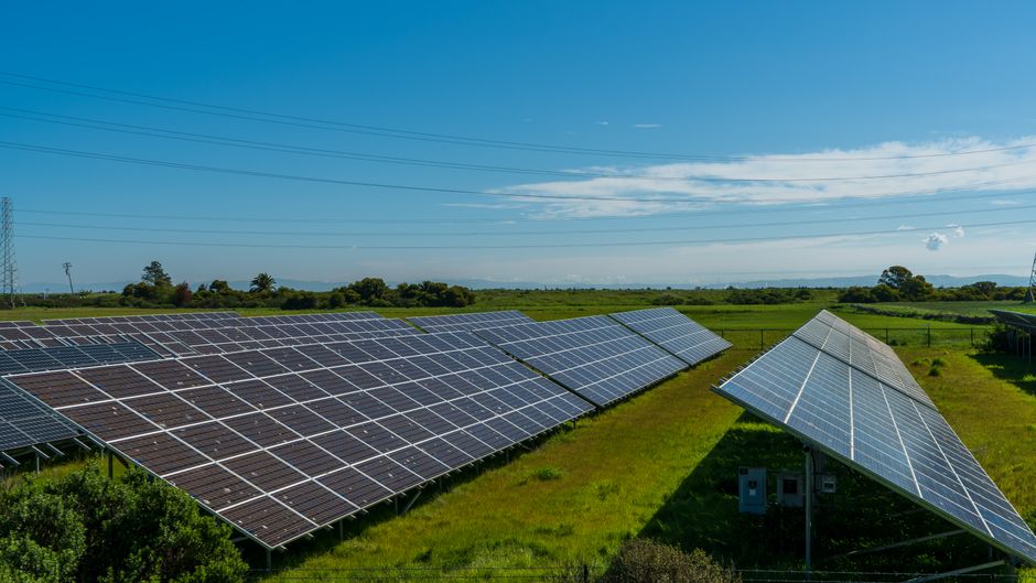 Éclipse solaire du 12 août 2026 : un test réussi pour le réseau électrique européen, entre spectacle en Espagne et discrétion en France
