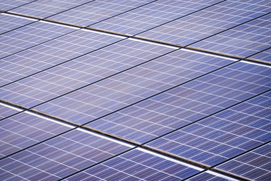 La CRE publie son rapport annuel 2026 : quels impacts pour la transition énergétique et le photovoltaïque ?