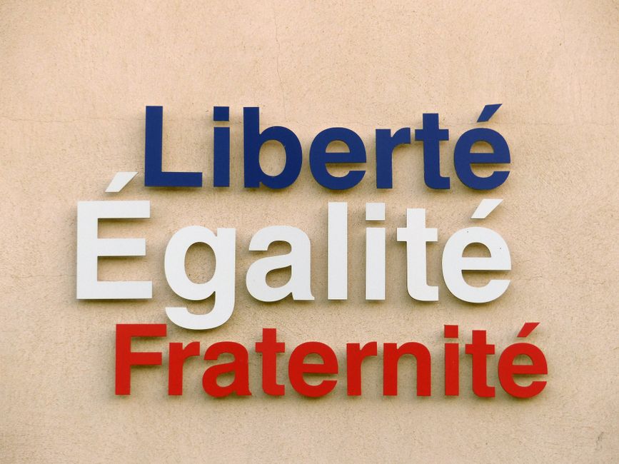 Énergie et présidentielle 2027 : ce que le débat Medef sur LCI a vraiment dit