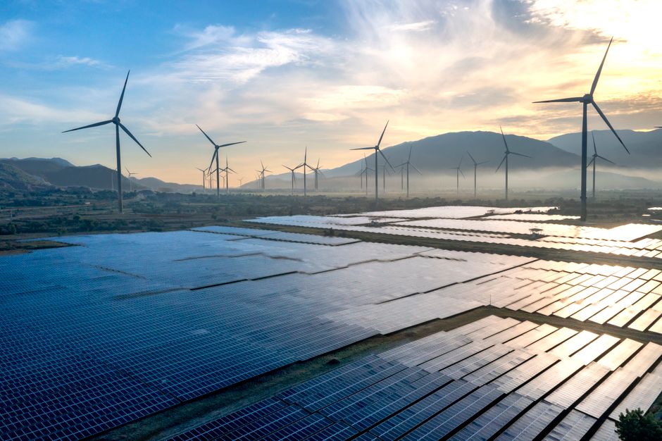 Système hybride solaire et éolien sur conteneur : la solution Novventos pour une énergie décentralisée