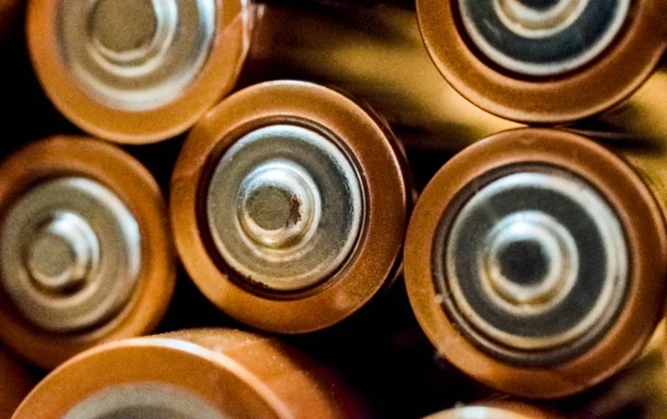 Stockage solaire : les Rencontres de l'Ouest interrogent la valeur réelle des batteries