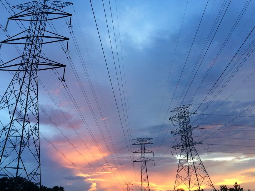Prix de l’électricité : la France dépasse 800 heures à prix négatifs ou nuls