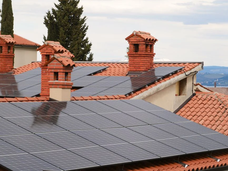 Budget 2027 : le gouvernement veut rogner les anciens contrats solaires