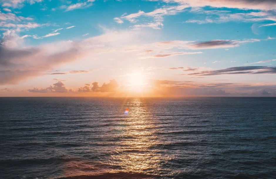 Dessalement solaire sans saumure : une plaque d’aluminium qui sépare l’eau et les sels