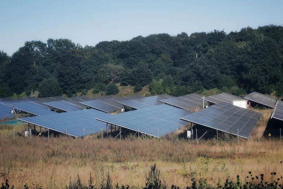 Boralex met en service un parc agrivoltaïque en Ardèche et une centrale solaire flottante dans l’Yonne