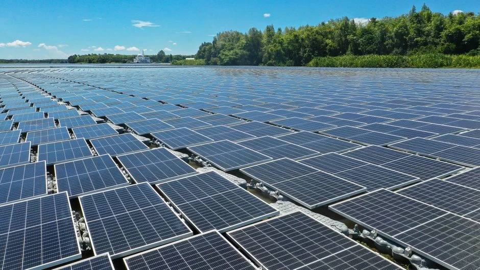 Boralex met en service un parc agrivoltaïque en Ardèche et une centrale solaire flottante dans l’Yonne