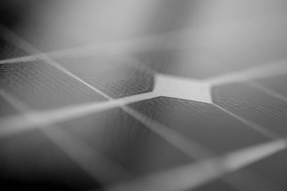 Cellule tandem pérovskite-silicium : 30,77 % de rendement certifié sur silicium texturé industriel