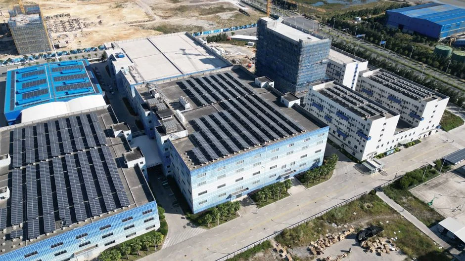 Batterie sur site sans investissement : l’offre commune de GreenYellow et Tilt Energy pour les entreprises