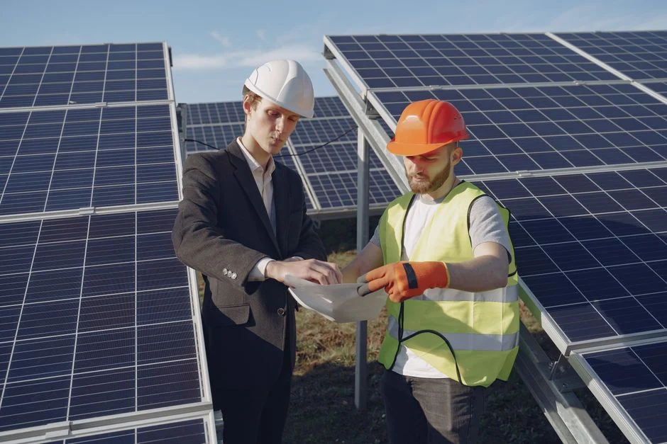 Australie : 250 millions de dollars australiens pour fabriquer sur place les équipements des centrales solaires