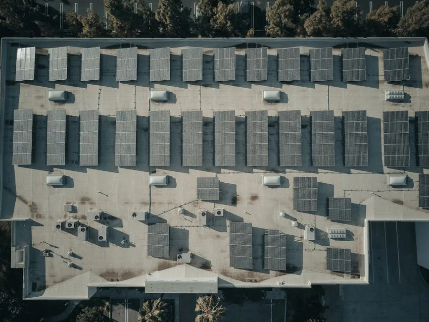 Luxembourg : à Wiltz, plus de 3 000 capteurs hybrides PVT chaufferont un quartier neuf