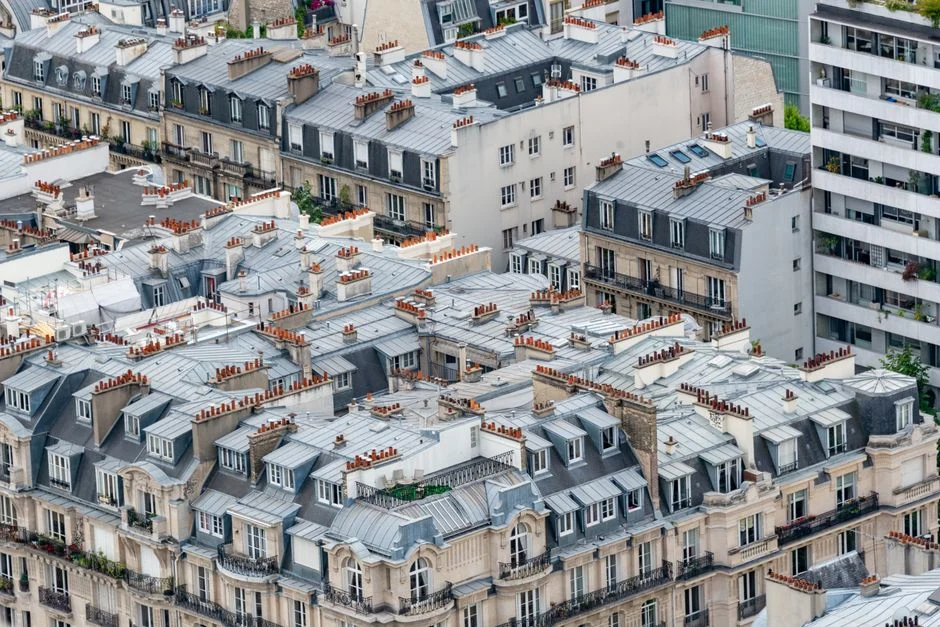 Solaire en copropriété : une réunion publique à la mairie du 13ᵉ, à Paris, le 3 novembre