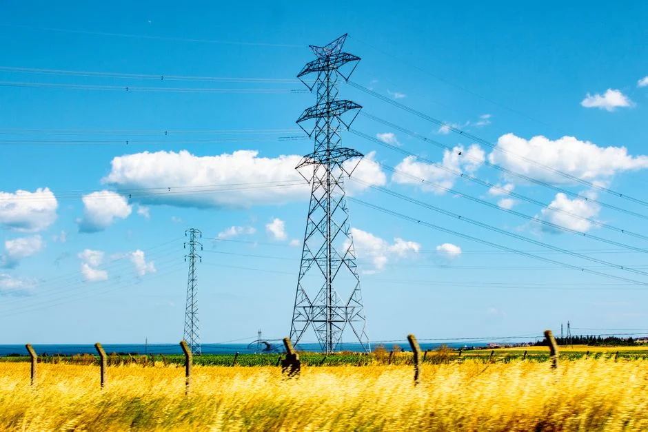 Stockage par batteries : BW ESS rachète deux projets de 100 MW à Recurrent Energy et s’implante en France