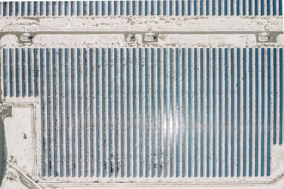Suède : le réchauffement pourrait faire gagner environ 5 % de production aux panneaux solaires d’ici 2100